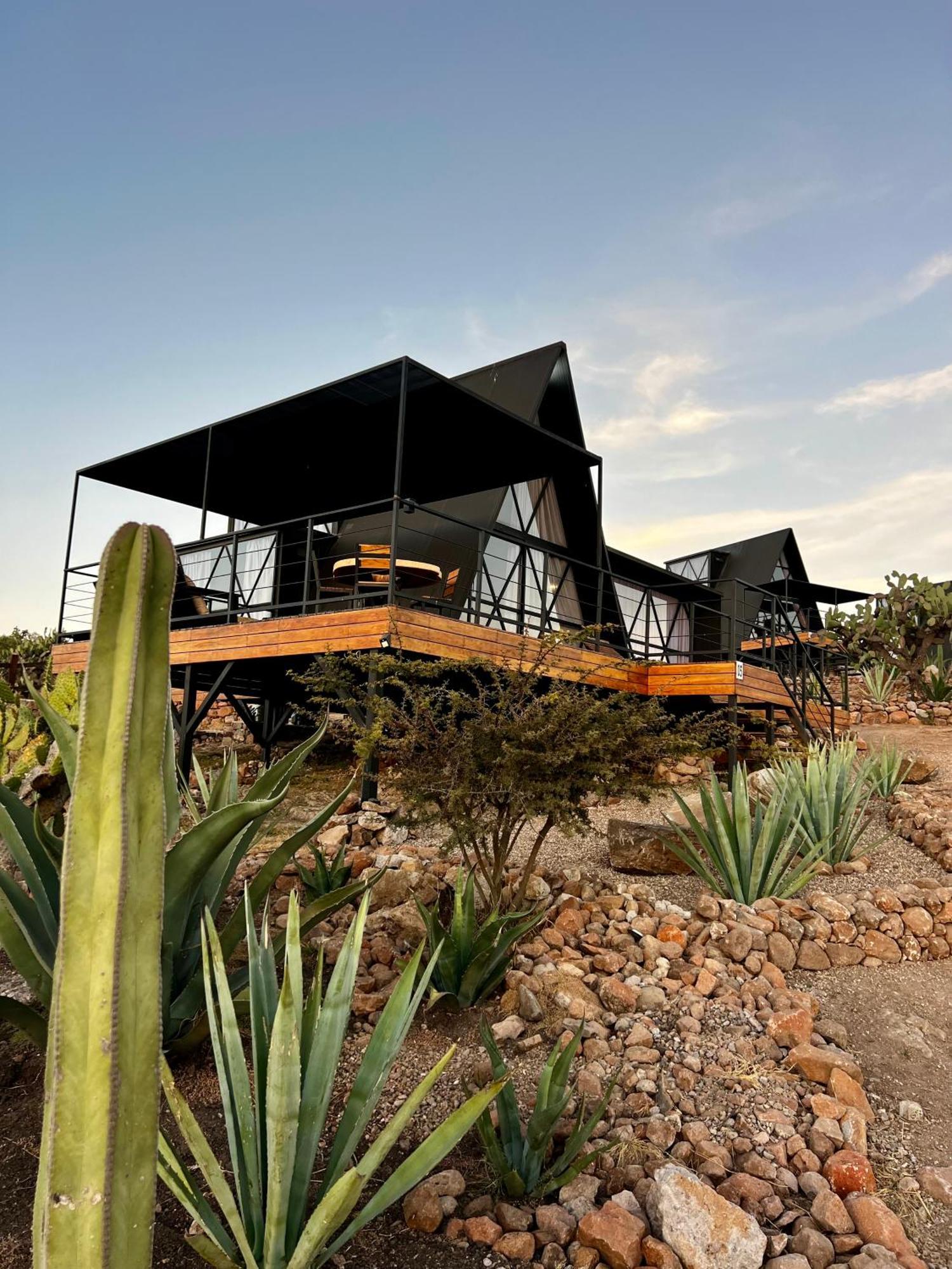 Hotel Coyote Alcocer Exterior foto